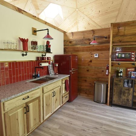 Willa Natahala Glamping Red Dome #23 Topton Zewnętrze zdjęcie